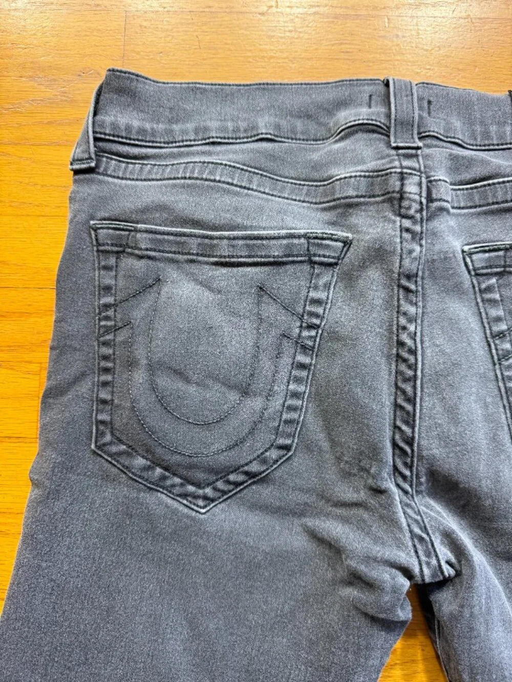 True Religion Ricky Relaxed Straight Frayed Denim Shorts Faded Black 32